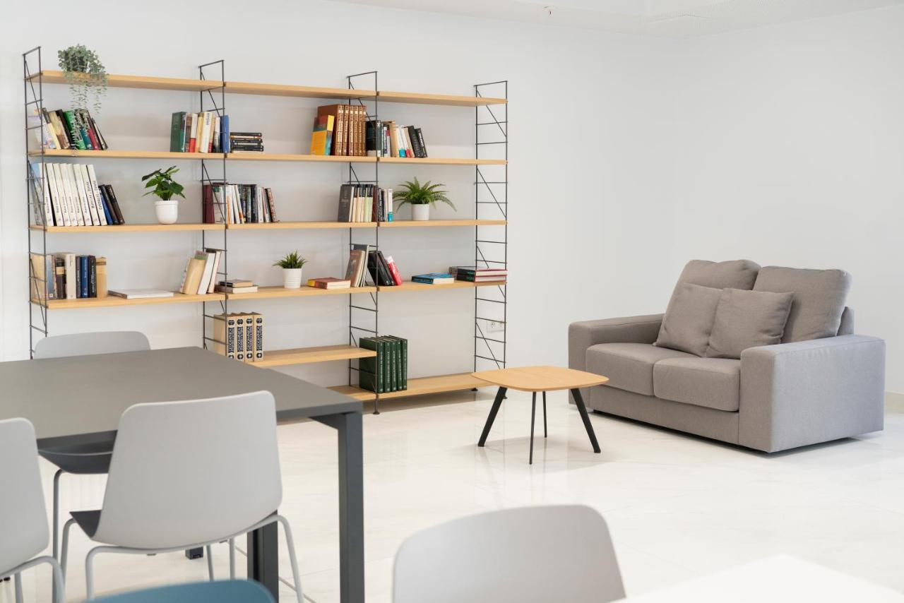 Micampus Avenida Del Puerto - Residencia De Estudiantes Appartamento *