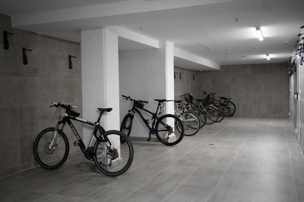 Micampus Avenida Del Puerto - Residencia De Estudiantes Valenza