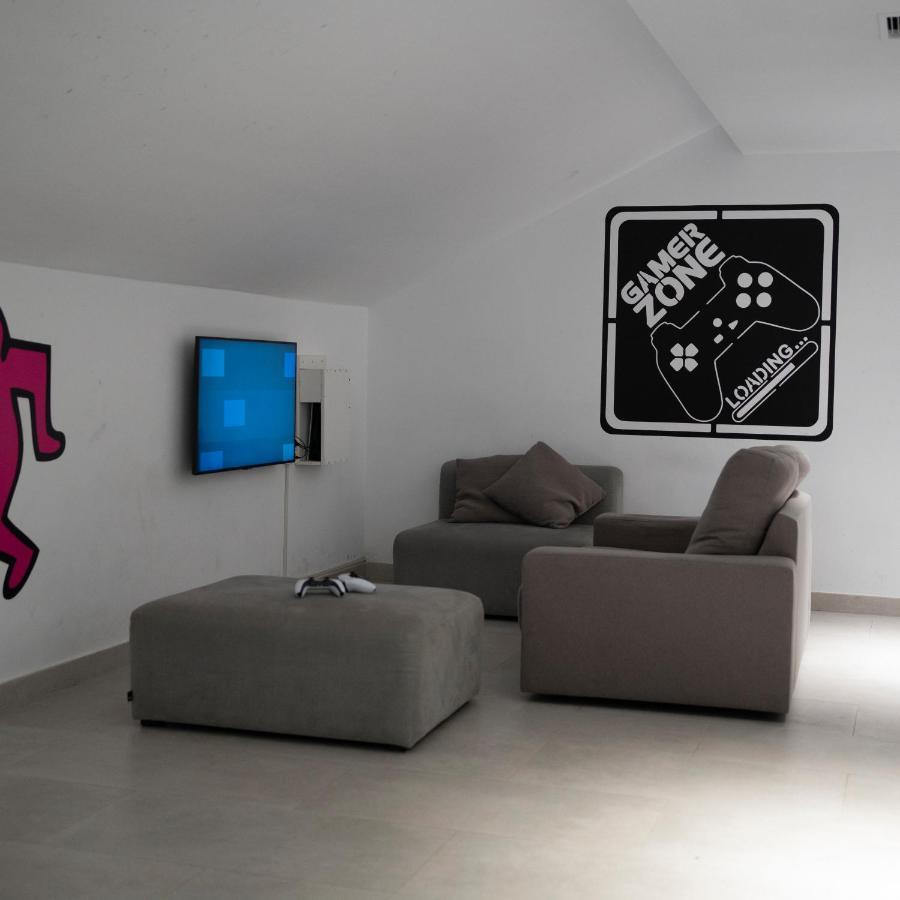 Appartamento Micampus Avenida Del Puerto - Residencia De Estudiantes